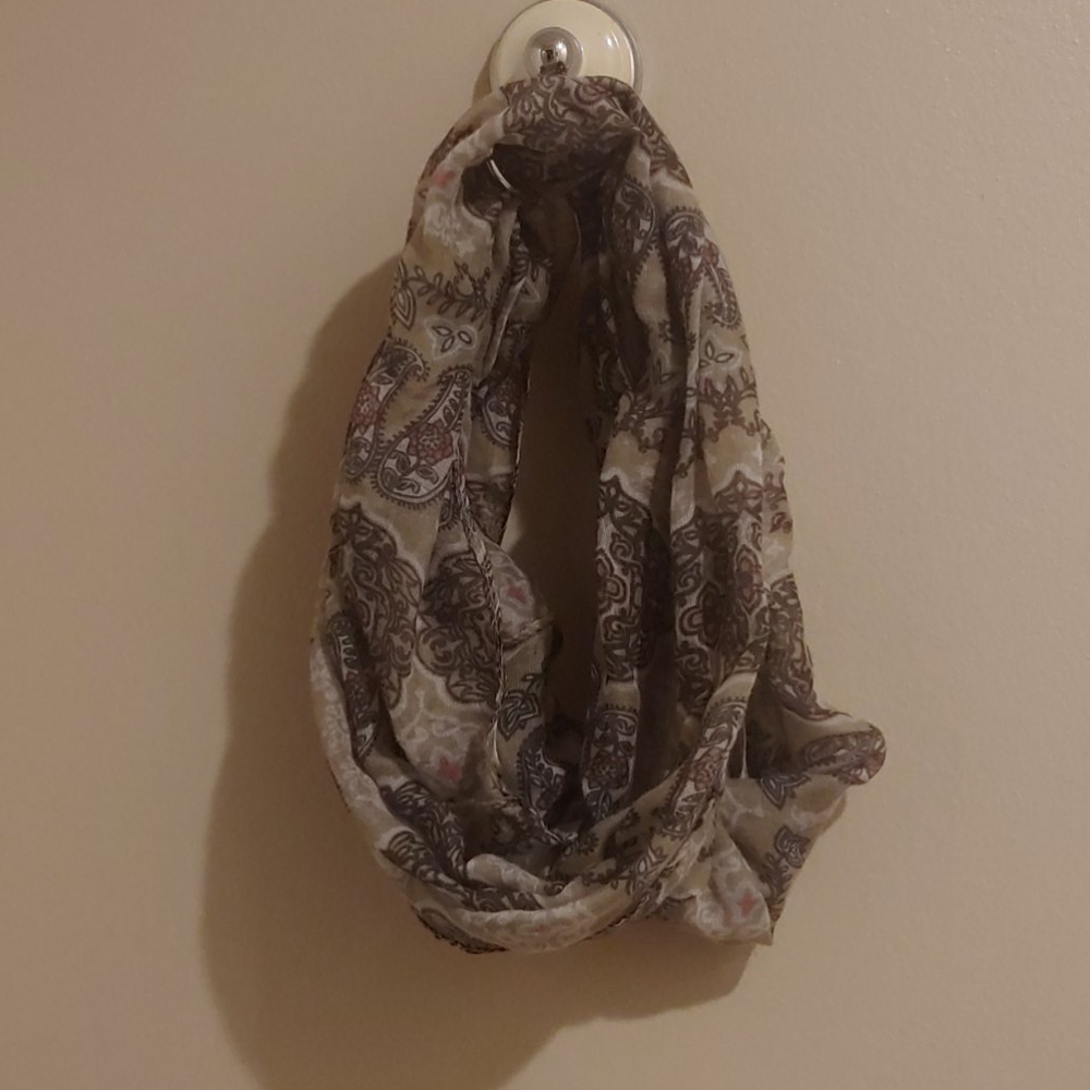 Infinity Scarf - Picture 2 of 2